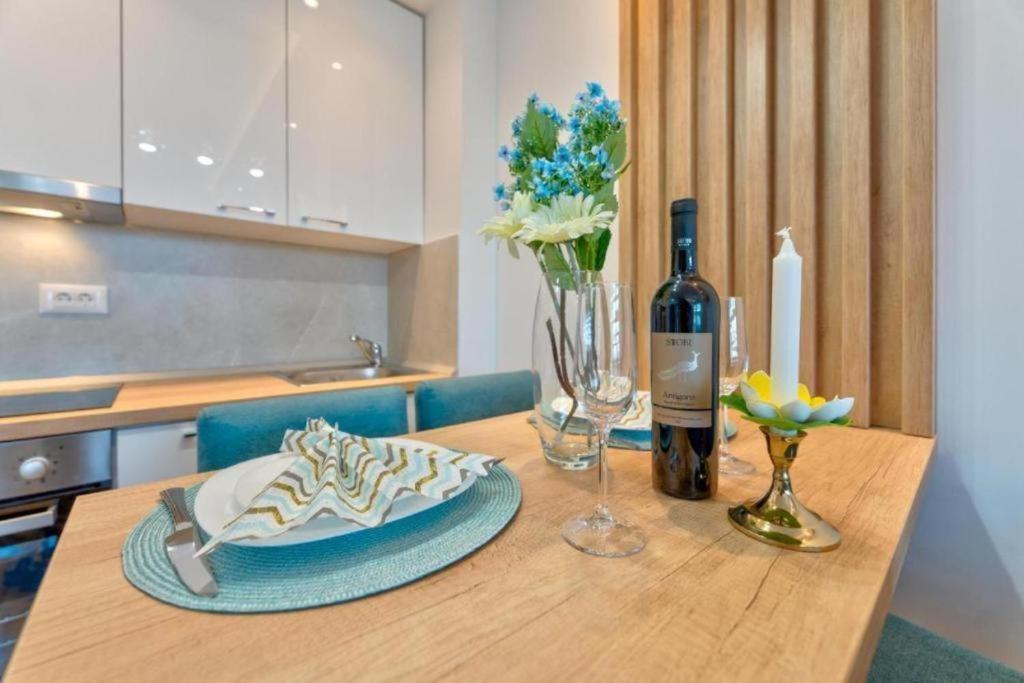 Ema Lux - Zgrada Panorama Apartment Соко Баня Екстериор снимка